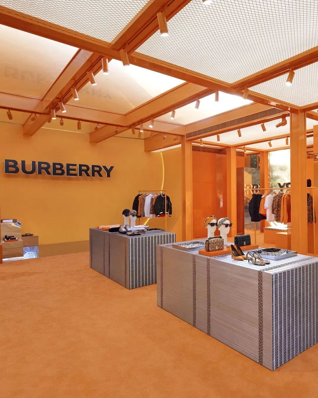 Burberry快闪店